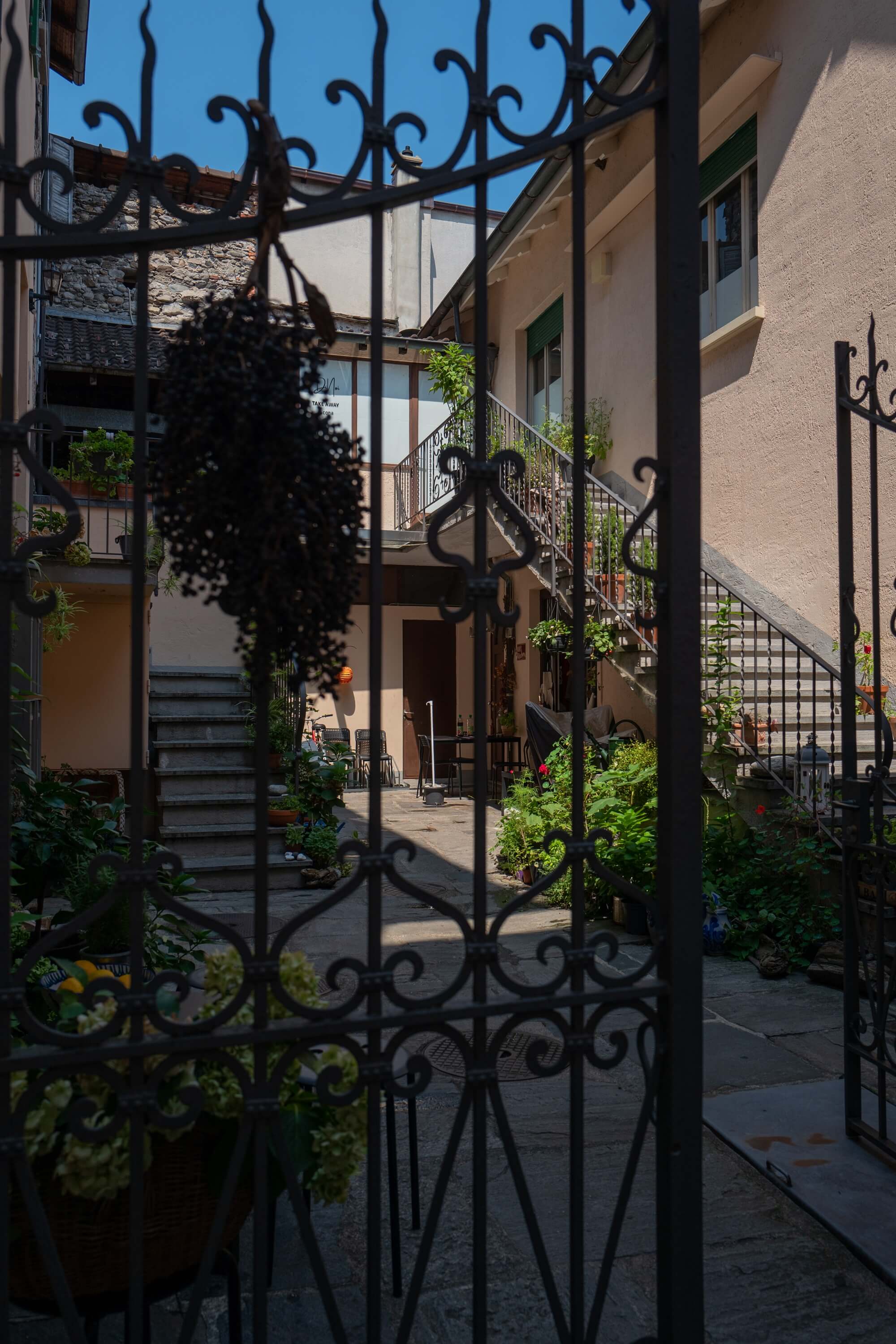 Hidden courtyards