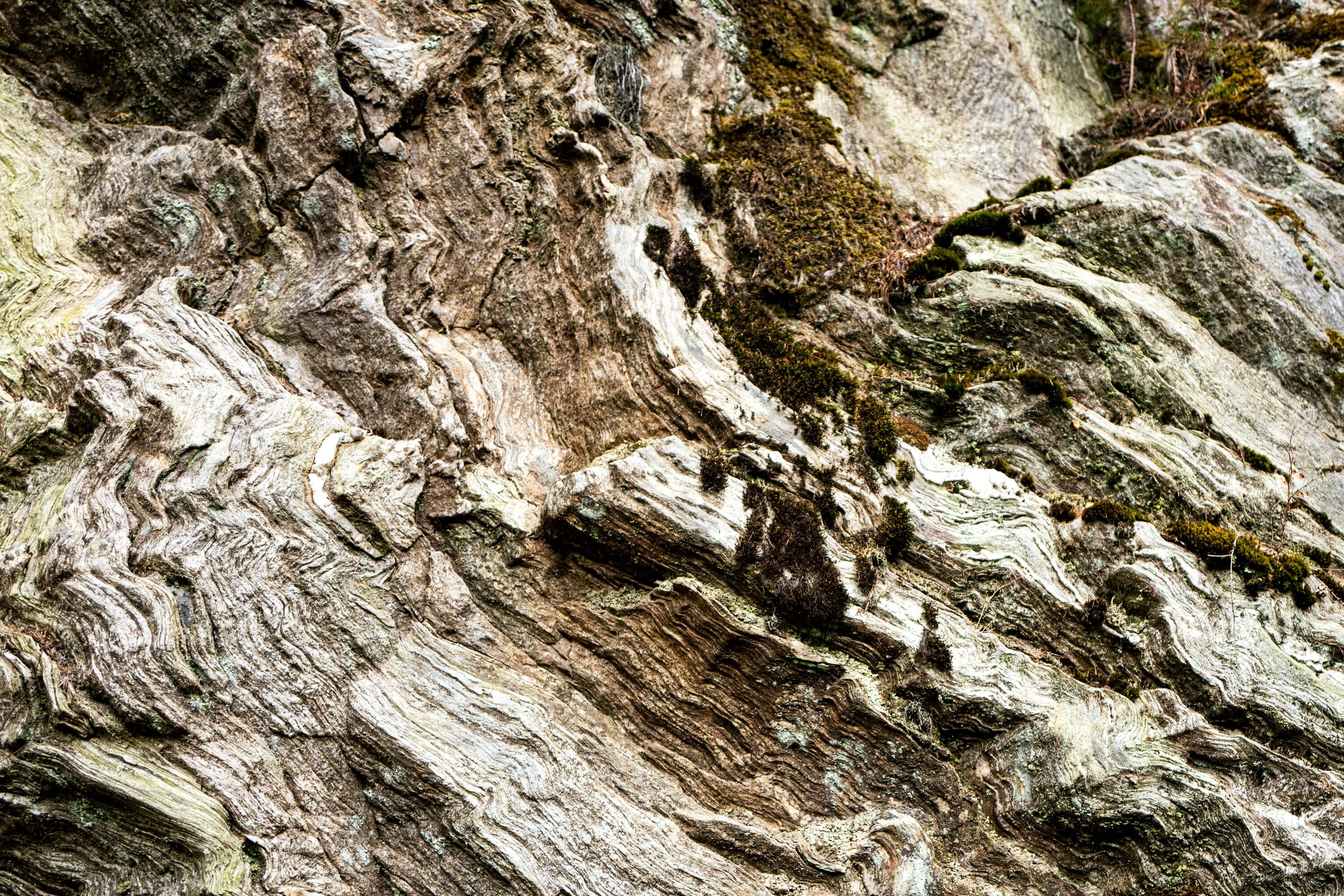 Quartz in the rock formations