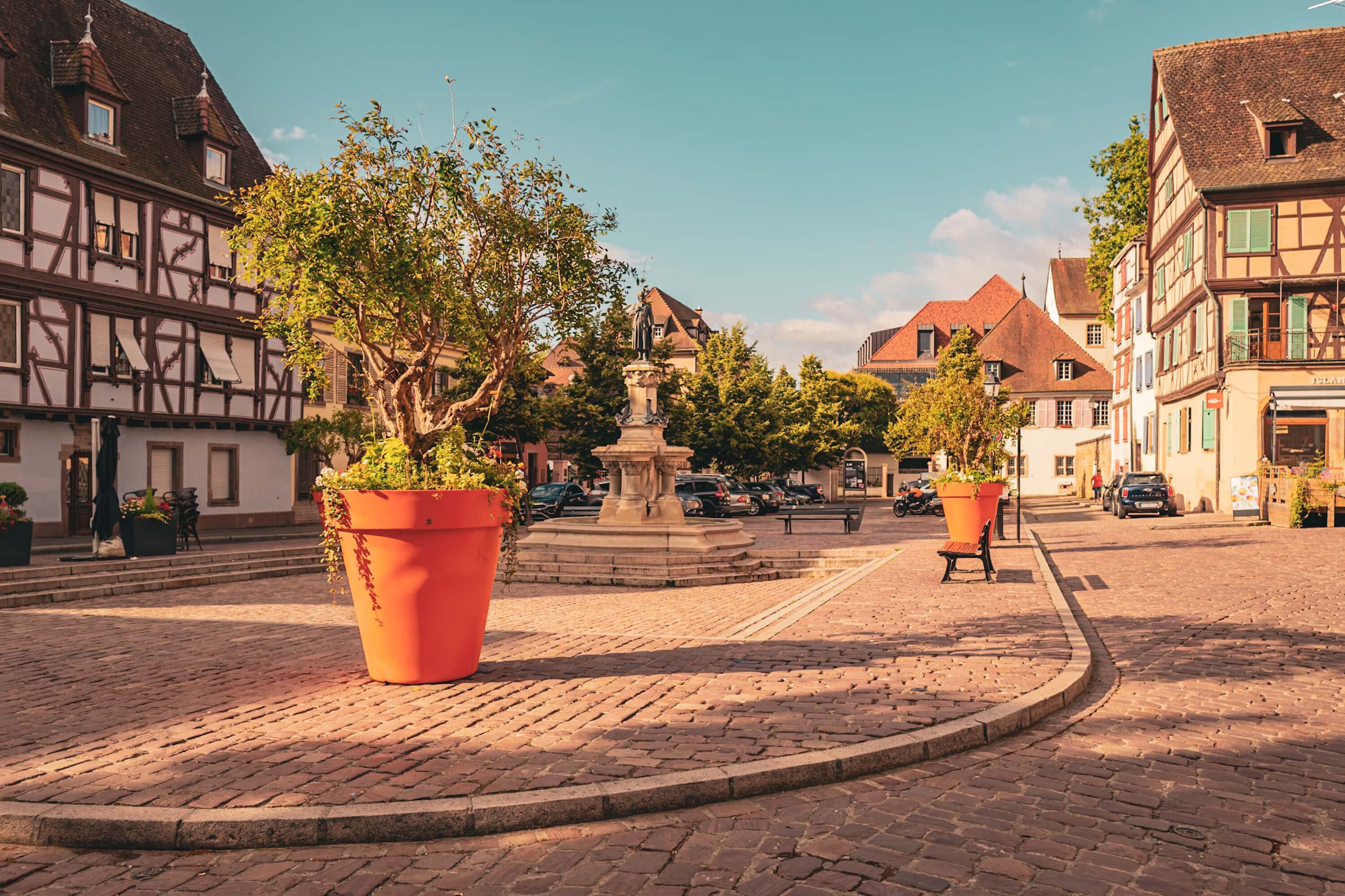 Giant flowerpots