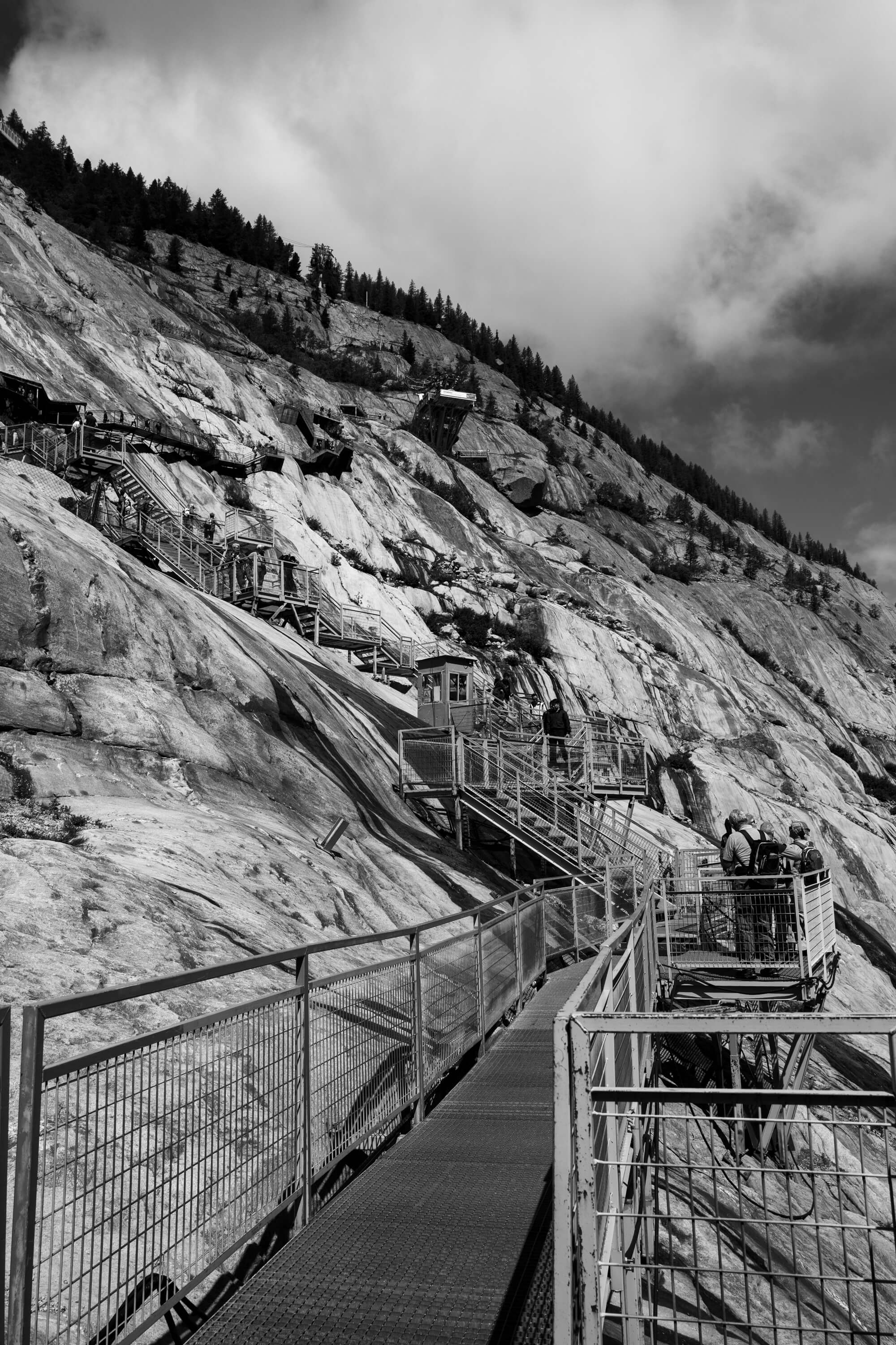 An immense set of stairs to reach the receeding glacier